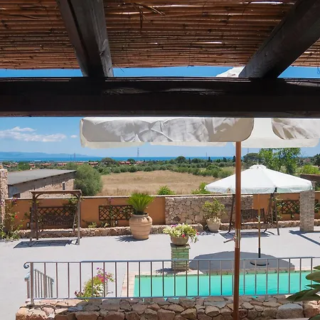 Antico Casale Del Poggio Guest house 3*