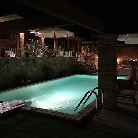 Antico Casale Del Poggio Guest house
