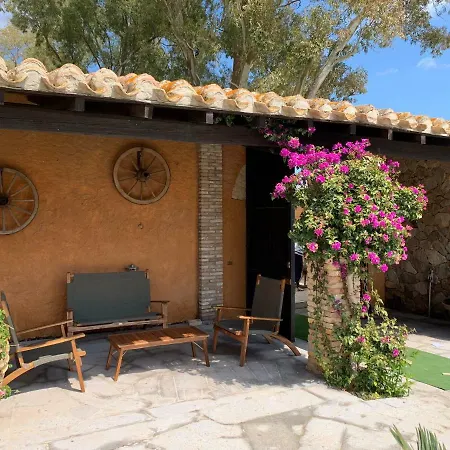 Antico Casale Del Poggio Guest house 3*