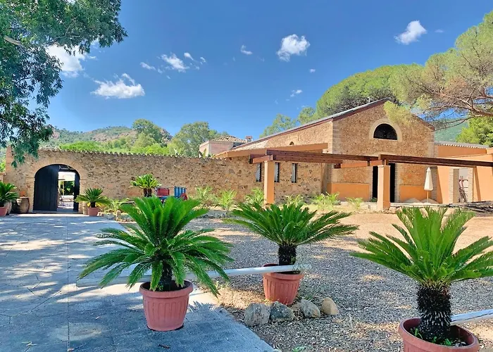 Antico Casale Del Poggio 3* Capoterra