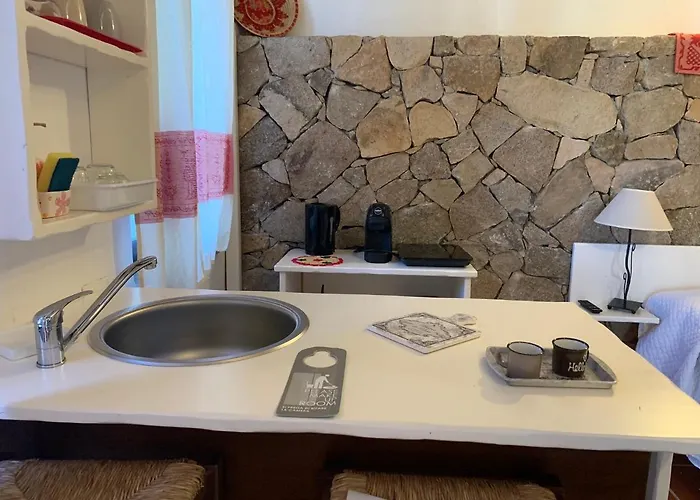 Antico Casale Del Poggio Guest house 3*