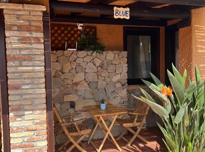 Antico Casale Del Poggio Guest house