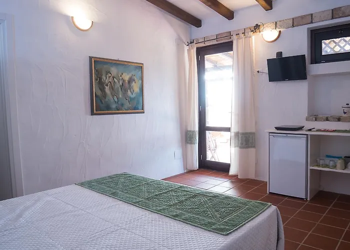 Antico Casale Del Poggio Guest house